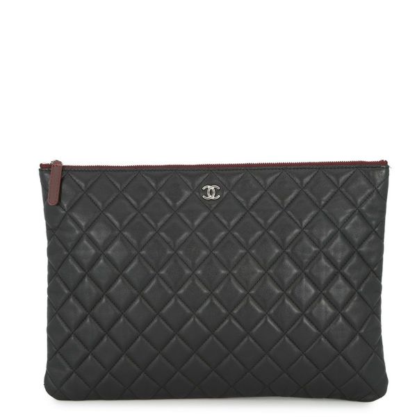 シャネル クラッチバッグ マトラッセ ココマーク ラムスキン A82552 CHANEL バッグ ポーチ