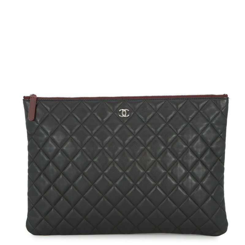シャネル クラッチバッグ マトラッセ ココマーク ラムスキン A82552 CHANEL バッグ ポーチ