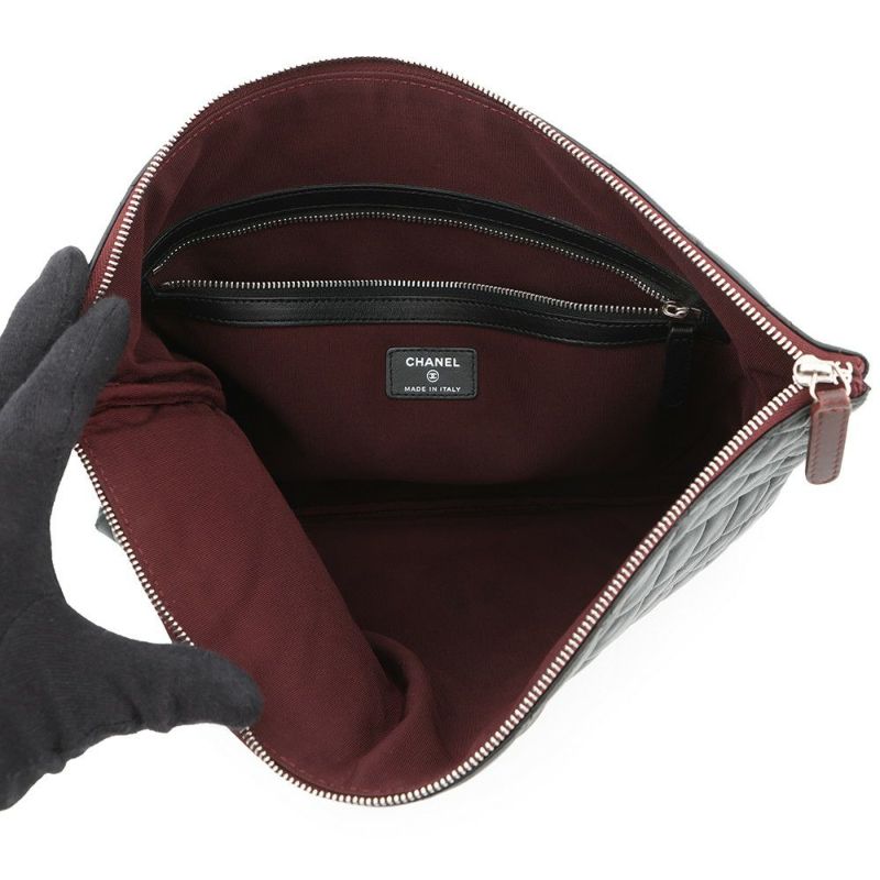 シャネル クラッチバッグ マトラッセ ココマーク ラムスキン A82552 CHANEL バッグ ポーチ