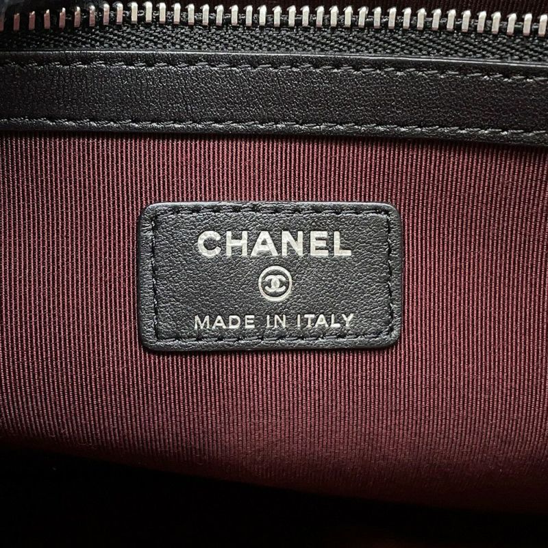 シャネル クラッチバッグ マトラッセ ココマーク ラムスキン A82552 CHANEL バッグ ポーチ