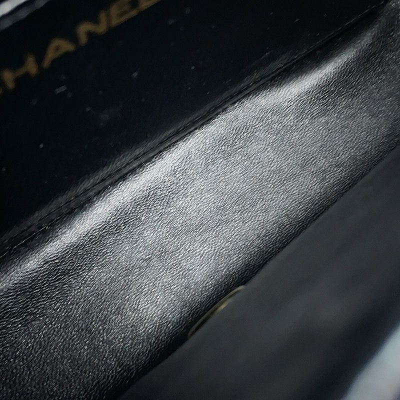 シャネル チェーンショルダーバッグ マトラッセ25 ココマーク ダイアナ キャビアスキン A01165 CHANEL 黒
