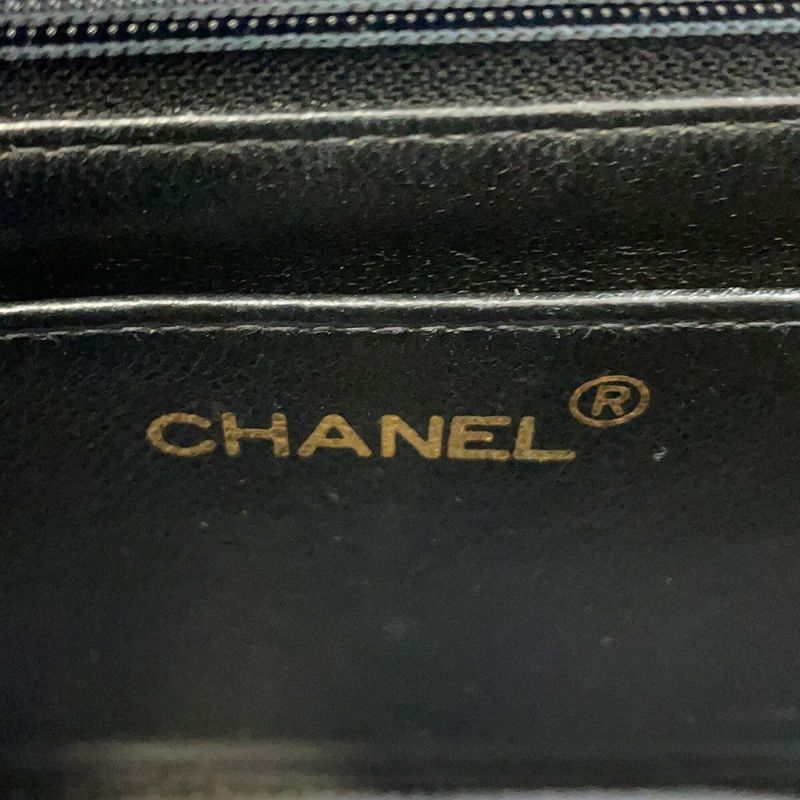 シャネル チェーンショルダーバッグ マトラッセ25 ココマーク ダイアナ キャビアスキン A01165 CHANEL 黒