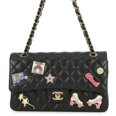 シャネル ノベルティ マトラッセ チェーンベルトバッグ 2023年イヤーズ