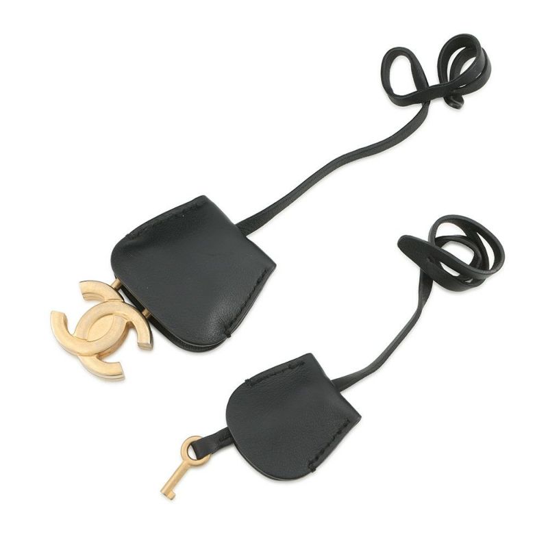 シャネル チェーンショルダーバッグ CCフィリグリー バニティバッグ キャビアスキン A93343 CHANEL 黒