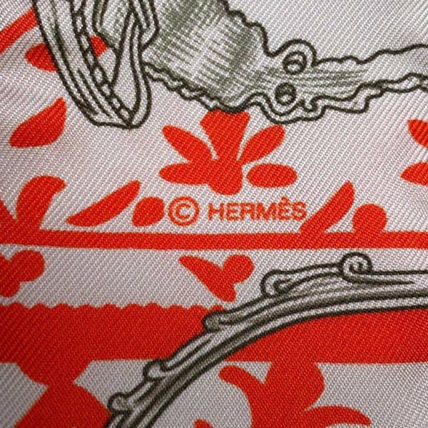 エルメス スカーフ ツイリー 鐙・リミックス Etriers Remix HERMES シルクツイル 2021年春夏