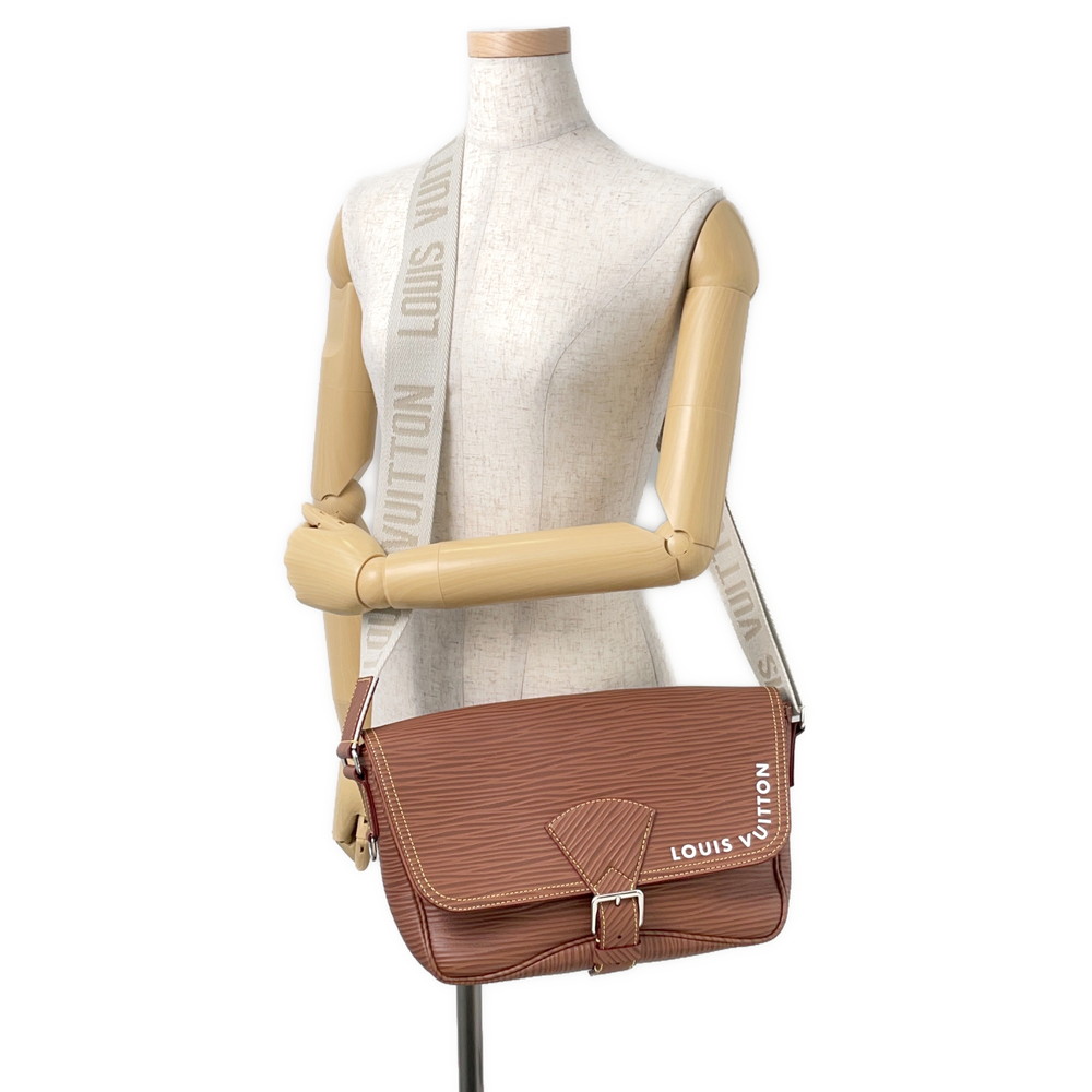ルイヴィトン ショルダーバッグ エピXL/カーフレザー モンスリ・メッセンジャー M23097 LOUIS VUITTON ヴィトン バッグ