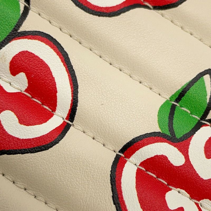 グッチ ショルダーバッグ GGマーモント アップル キルティング スモール 447632 GUCCI バッグ