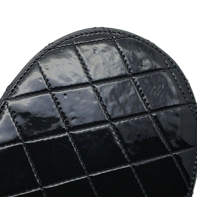 シャネル チェーンショルダーバッグ ココマーク マトラッセ バニティ パテント エナメル AP1616 CHANEL 黒