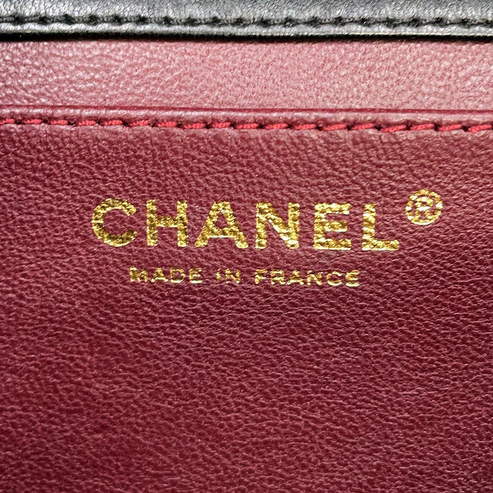 シャネル チェーンショルダーバッグ ココマーク ミニマトラッセ ラムスキン A03571 CHANEL 黒
