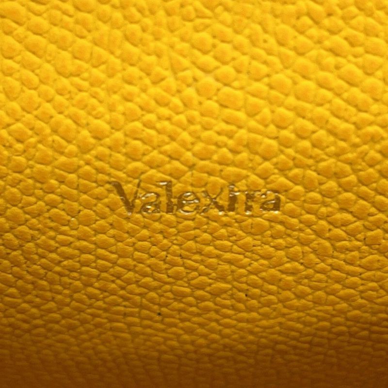 ヴァレクストラ ボディバッグ イジィデ ベルト ソフトカーフレザー SGES0061028LOCPL99JS Valextra ベルトバッグ