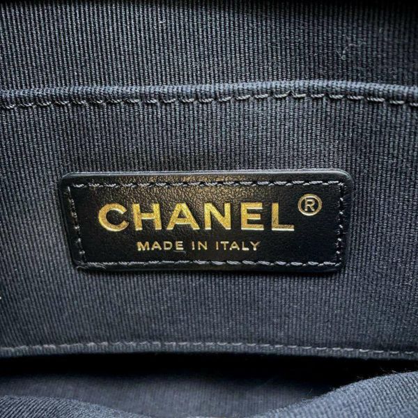 シャネル チェーンショルダーバッグ マトラッセ ココマーク ミニ フラップ ラムスキン AS3205 CHANEL 黒