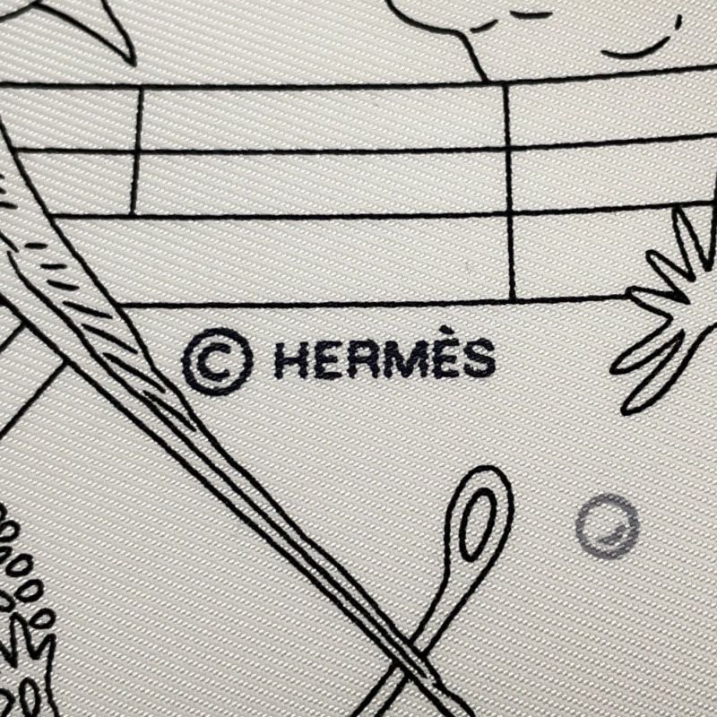 エルメス スカーフ カレ90 エルメス・フラッグシップ Hermes Flagship HERMES シルクスカーフ 2024年春夏 白