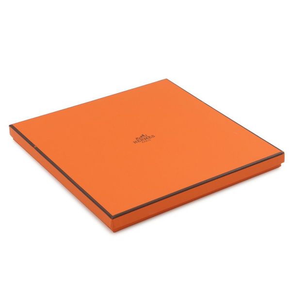 エルメス スカーフ カレ90 24番地のミステリー Mystere au 24 シルク HERMES 2024春夏