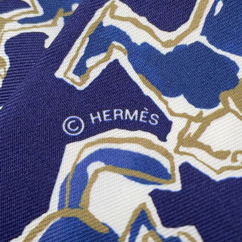 エルメス スカーフ ツイリー 自由の馬 シュヴァルリベルテ Chevaux en Liberte HERMES シルクツイル 2021年秋冬