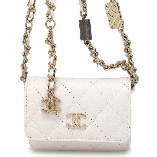 シャネル チェーンショルダーバッグ ミニ マトラッセ ココマーク キャビアスキン CHANEL ポシェット 白