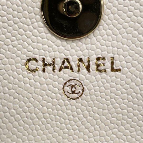 シャネル チェーンショルダーバッグ ミニ マトラッセ ココマーク キャビアスキン CHANEL ポシェット 白