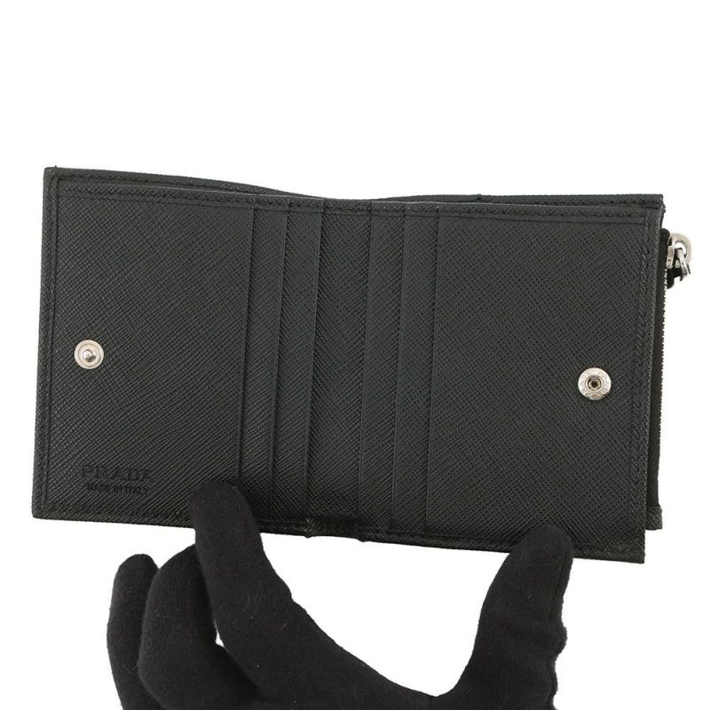 プラダ 二つ折り財布 Re-Nylon トライアングルロゴ コンパクトウォレット ナイロン 2ML049 PRADA 黒