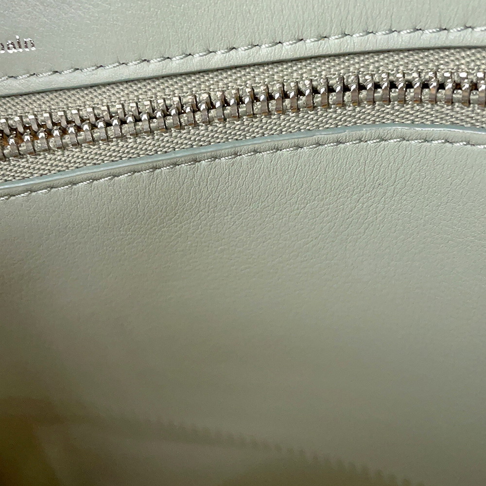 ロエベ ハンドバッグ アマソナ19 スクエア カーフレザー A039N10X03 LOEWE 2way