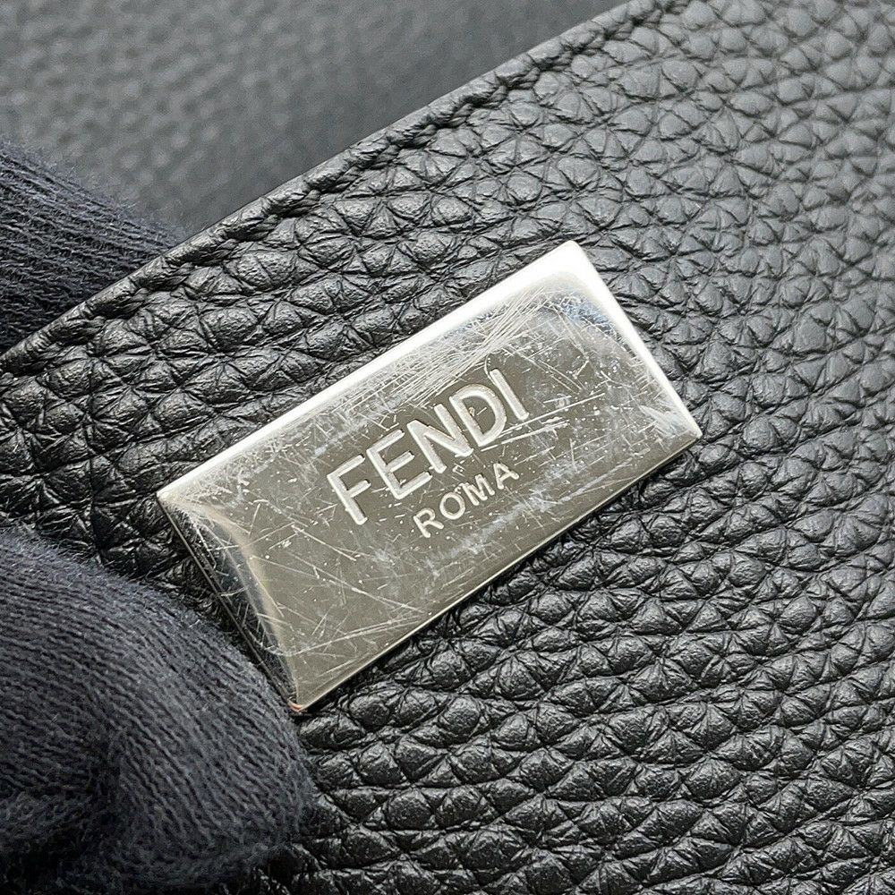 フェンディ リュック ピーカブー レザー 7VZ053 FENDI バッグパック 黒