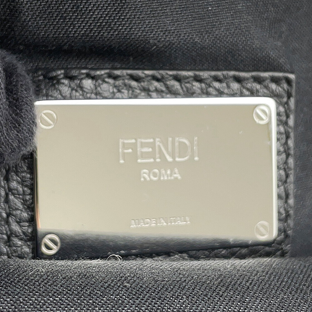 フェンディ リュック ピーカブー レザー 7VZ053 FENDI バッグパック 黒