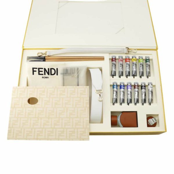 フェンディ ショルダーバッグ バゲット お絵描きバケット パーソナライズカラーキット 8BR600 FENDI ワンショルダー ロゴ 白