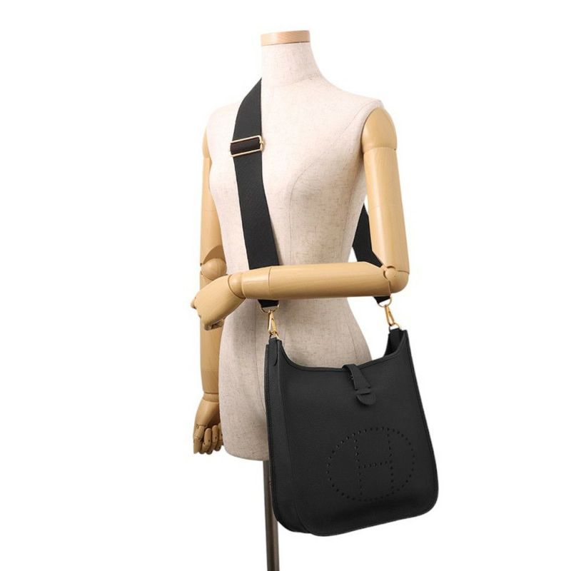 エルメス ショルダーバッグ エブリン3 PM  ブラック/ゴールド金具 トリヨンクレマンス W刻印 黒