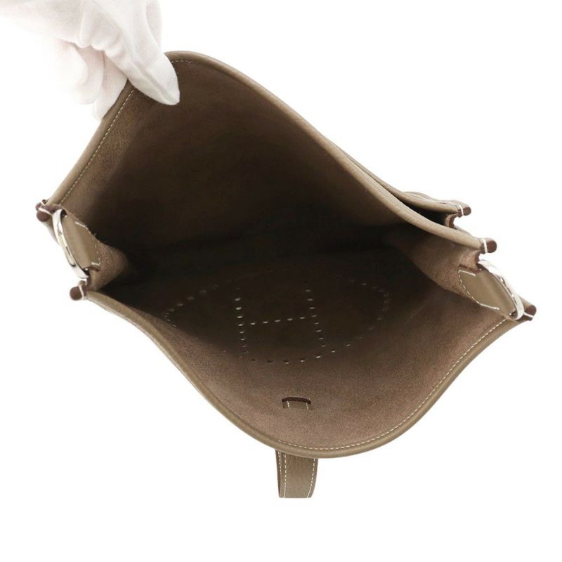 エルメス ショルダーバッグ エブリン3 GM エトゥープ/シルバー金具 トリヨンクレマンス K刻印