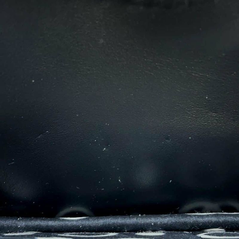 シャネル チェーンウォレット マトラッセ ココマーク キャビアスキン CHANEL 黒