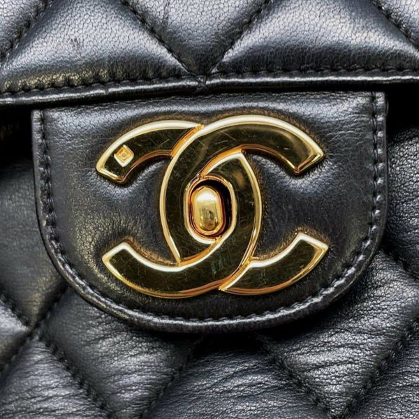 シャネル チェーンショルダーバッグ マトラッセ30 シングルフラップ ラムスキン CHANEL 黒