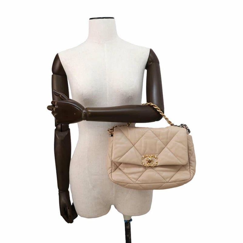 シャネル チェーンショルダーバッグ 19 フラップ ココマーク ラムスキン AS1160 CHANEL 2way