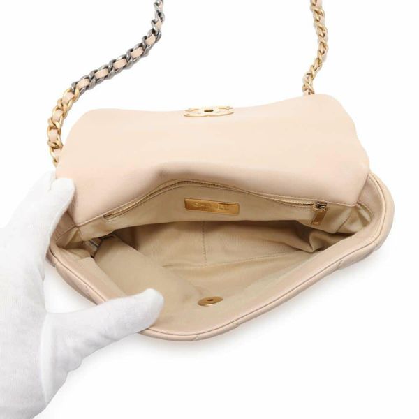 シャネル チェーンショルダーバッグ 19 フラップ ココマーク ラムスキン AS1160 CHANEL 2way