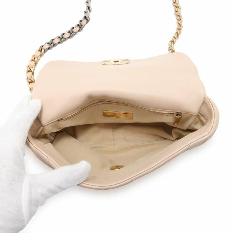 シャネル チェーンショルダーバッグ 19 フラップ ココマーク ラムスキン AS1160 CHANEL 2way