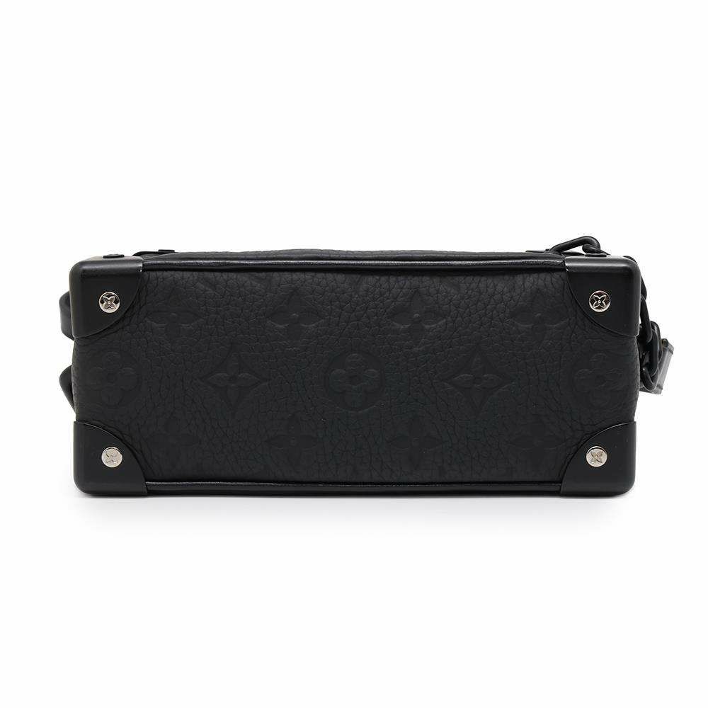 ルイヴィトン ショルダーバッグ モノグラム  トリヨンレザー ミニ・ソフトトランク M55702 ブラック 黒