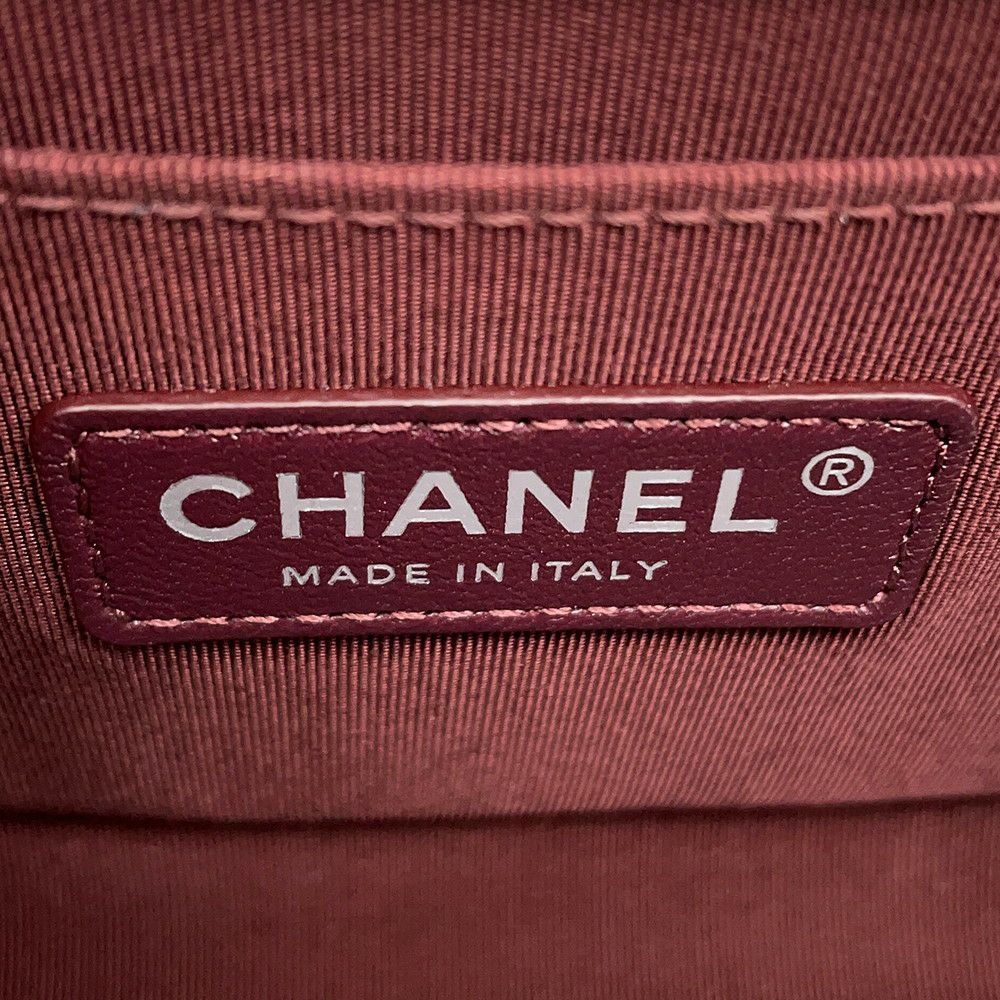 シャネル チェーンショルダーバッグ ボーイシャネル スモール マトラッセ ココマーク A67085 CHANEL