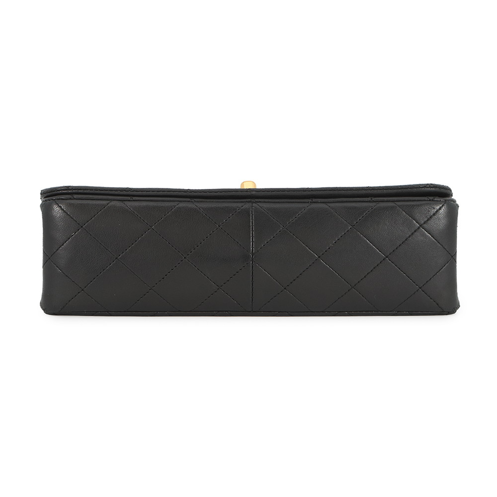 シャネル チェーンショルダーバッグ マトラッセ ココマーク フルフラップ ラムスキン A02500 CHANEL 黒