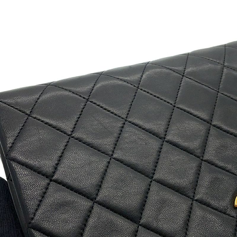 シャネル チェーンショルダーバッグ マトラッセ ココマーク フルフラップ ラムスキン A02500 CHANEL 黒