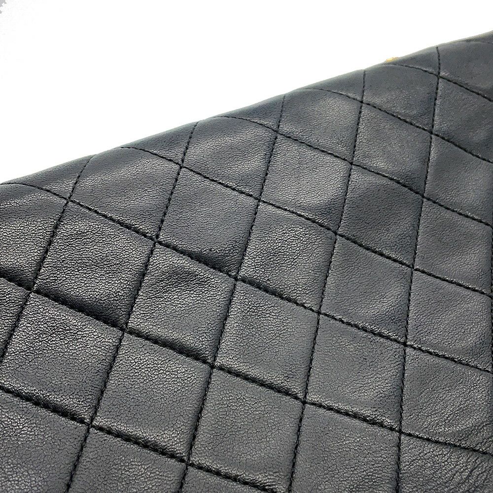 シャネル チェーンショルダーバッグ マトラッセ ココマーク フルフラップ ラムスキン A02500 CHANEL 黒