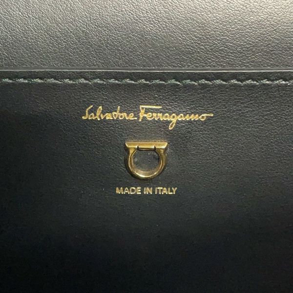 サルヴァトーレ・フェラガモ リュック ガンチーニ レザー Ferragamo 黒 バックパック バッグ