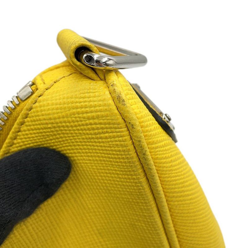 プラダ ショルダーバッグ トライアングル サフィアーノレザー 2VH155 PRADA