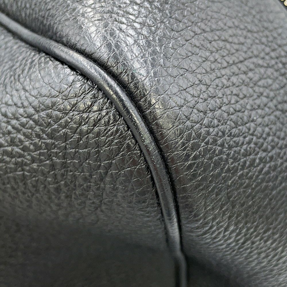 プラダ リュック ヴィッテロダイノ トライアングル バックパック レザー 2VZ099 PRADA バッグ リュックサック 黒