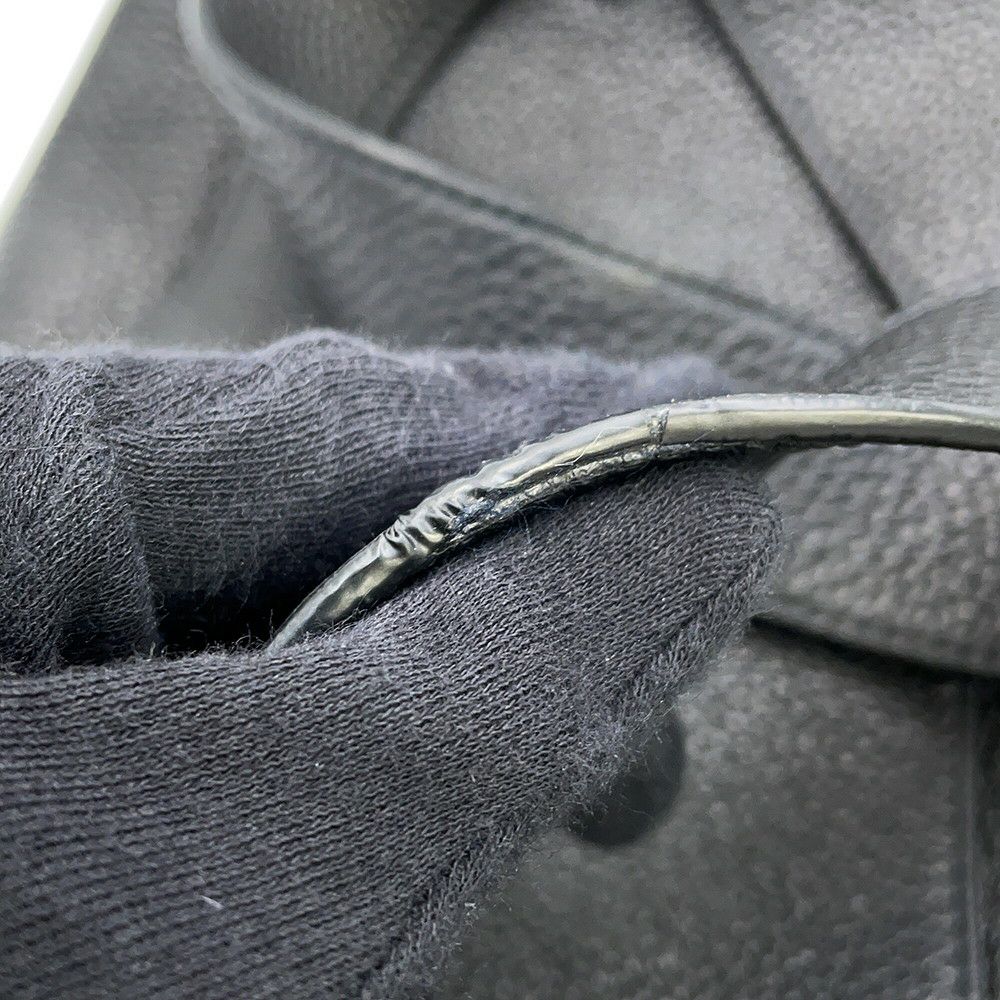 プラダ リュック ヴィッテロダイノ トライアングル バックパック レザー 2VZ099 PRADA バッグ リュックサック 黒