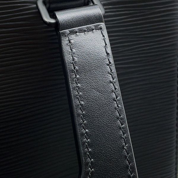 ルイヴィトン ハンドバッグ エピ サックプラ・フォールド M58497 ヴィトン 2wayショルダー 黒 ブラック セール品