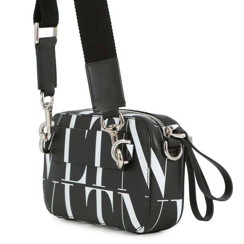 ヴァレンティノ・ガラヴァーニ ショルダーバッグ VLTNロゴ VALENTINO 2wayボディバッグ 黒