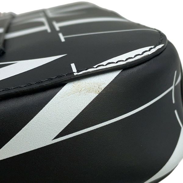 ヴァレンティノ・ガラヴァーニ ショルダーバッグ VLTNロゴ VALENTINO 2wayボディバッグ 黒