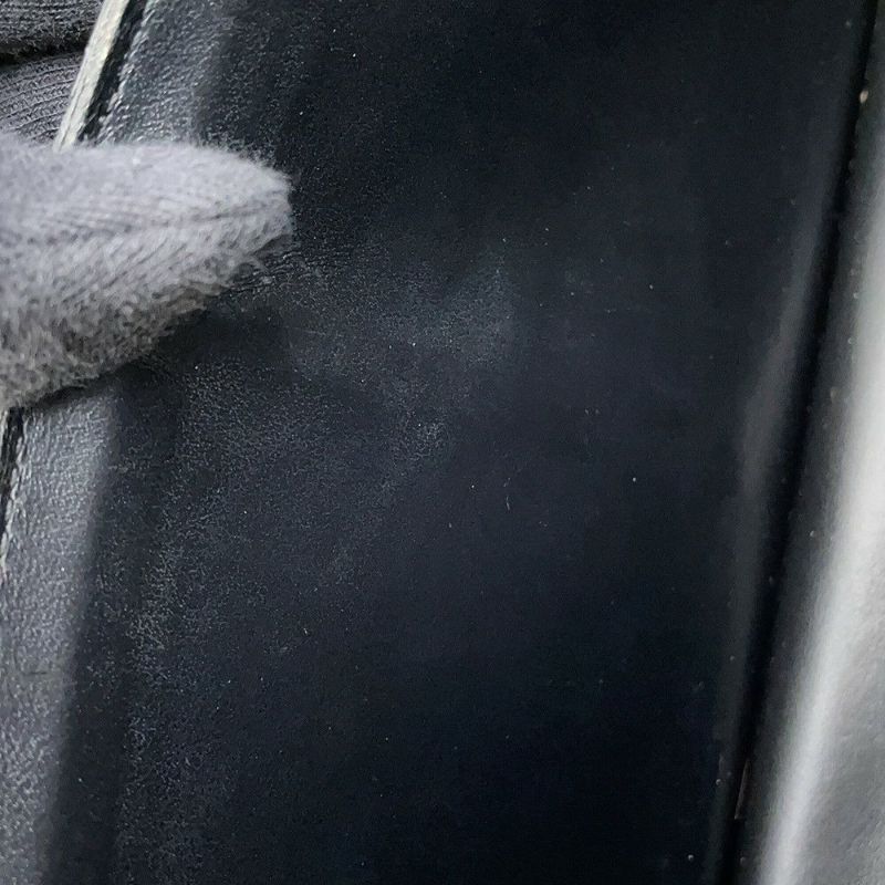 セリーヌ チェーンウォレット トリオンフ マーゴ シャイニーカーフレザー 10L033DPV CELINE 財布 黒