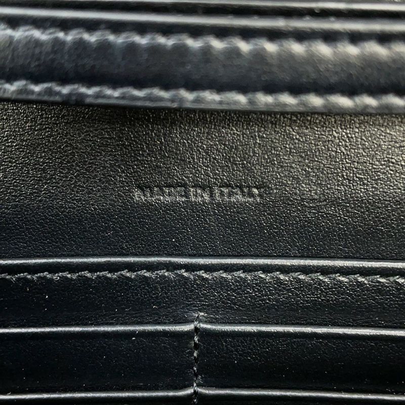 セリーヌ チェーンウォレット トリオンフ マーゴ シャイニーカーフレザー 10L033DPV CELINE 財布 黒