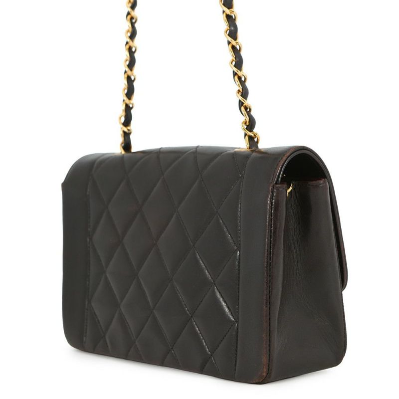 シャネル チェーンショルダーバッグ マトラッセ ココマーク ダイアナ ラムスキン A01164 CHANEL 黒