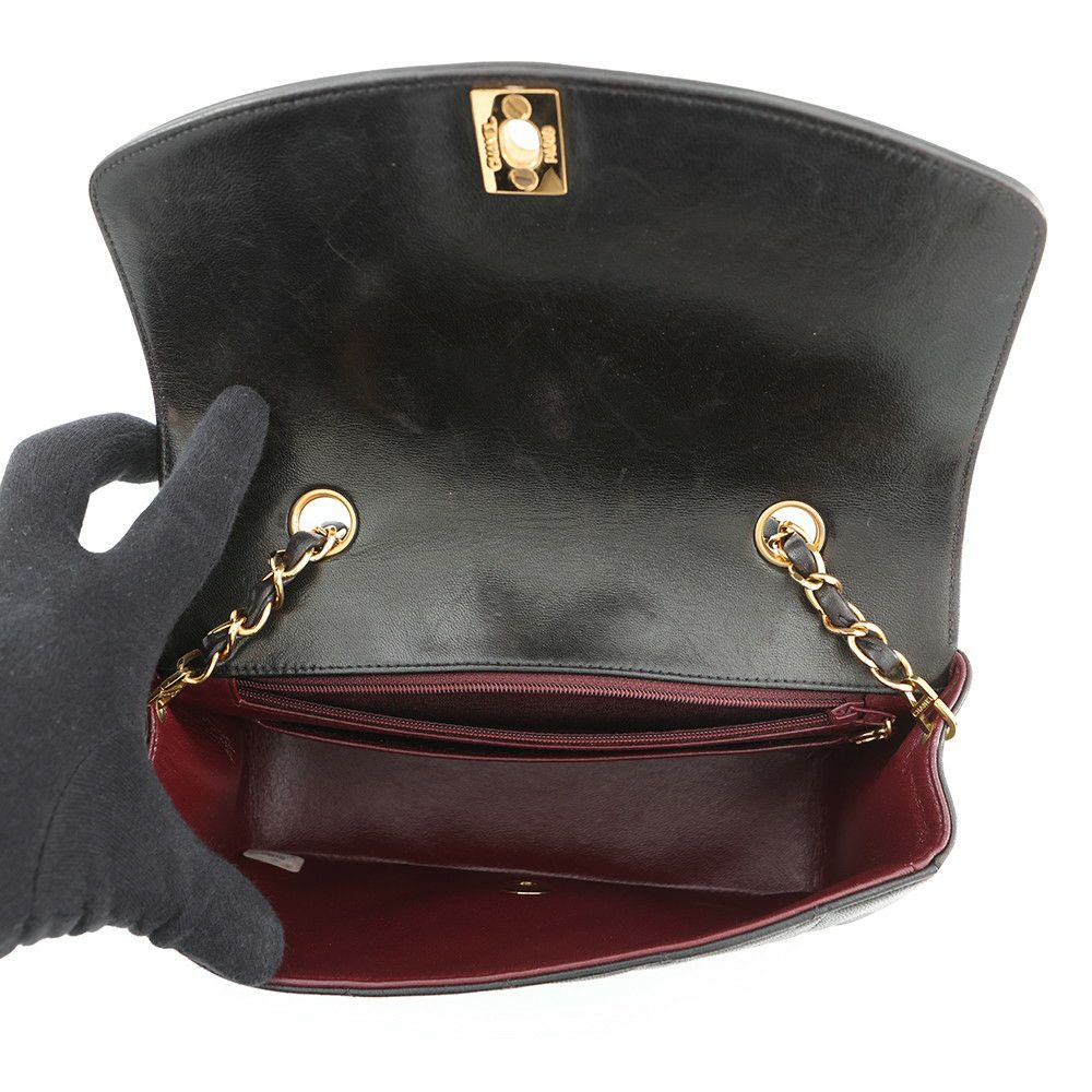 シャネル チェーンショルダーバッグ マトラッセ ココマーク ダイアナ ラムスキン A01164 CHANEL 黒