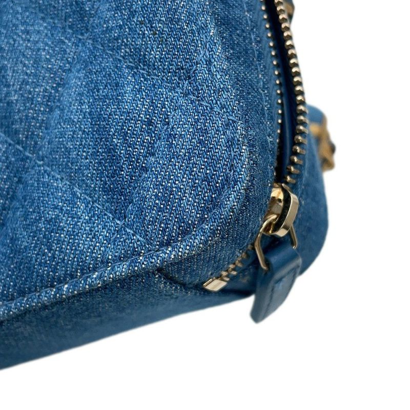 シャネル チェーンショルダーバッグ マトラッセ ココマーク パールクラッシュ カメラバッグ デニム AP2463 CHANEL