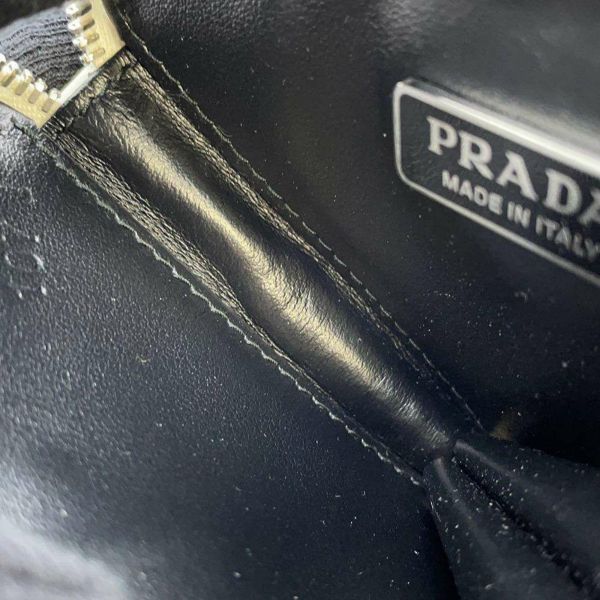 プラダ コインケース トライアングル ミニ レザー 1TL433 PRADA 財布 白